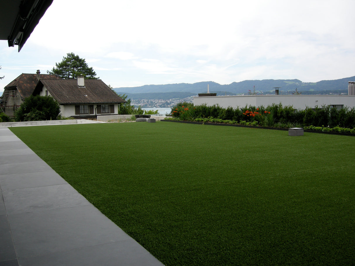 Semi-rough artificial turf