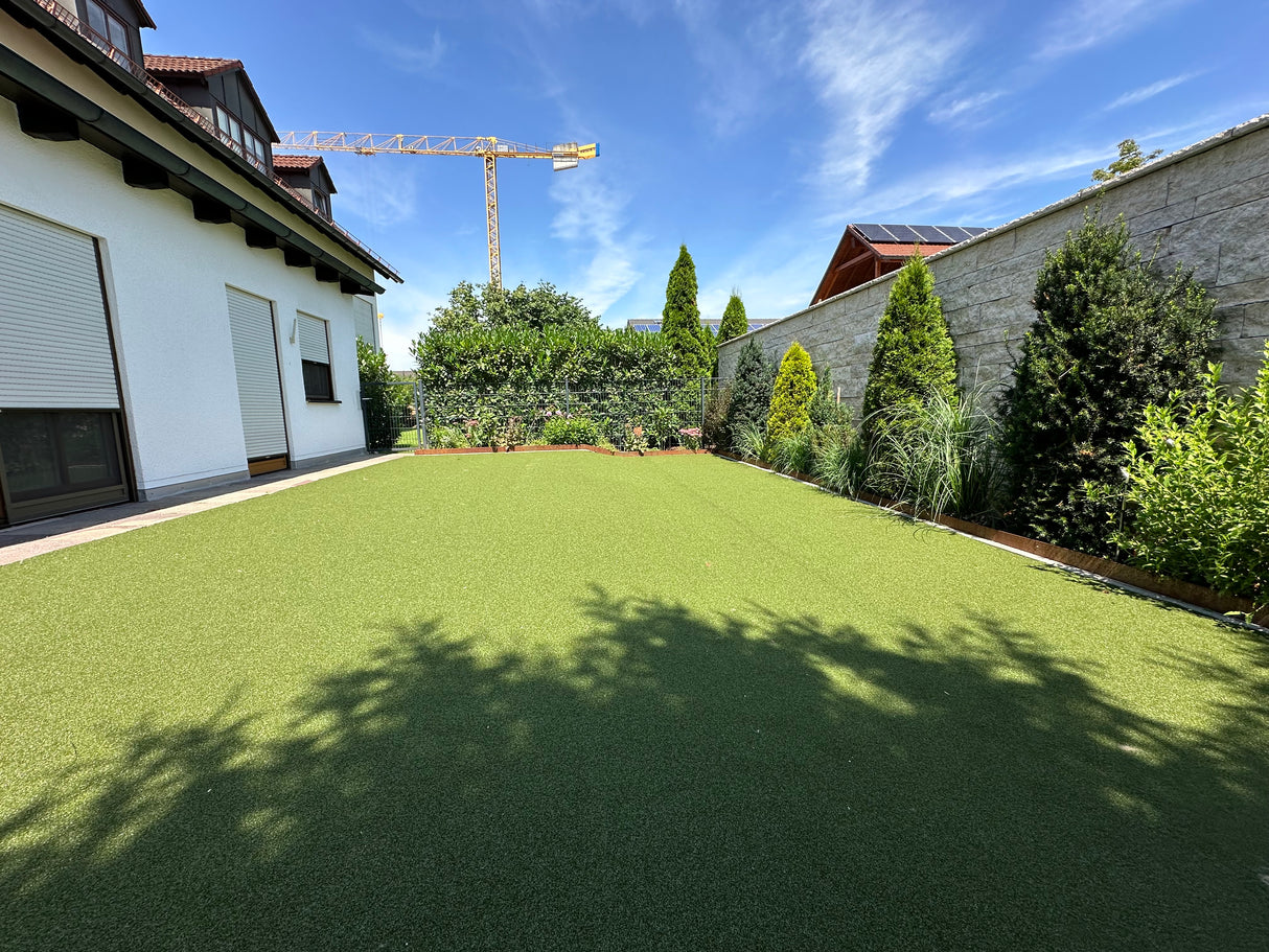 Putting artificial turf