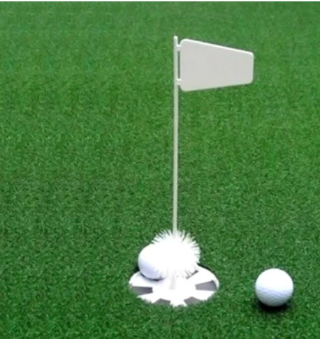 NET RETURN Golfloch und Flagge