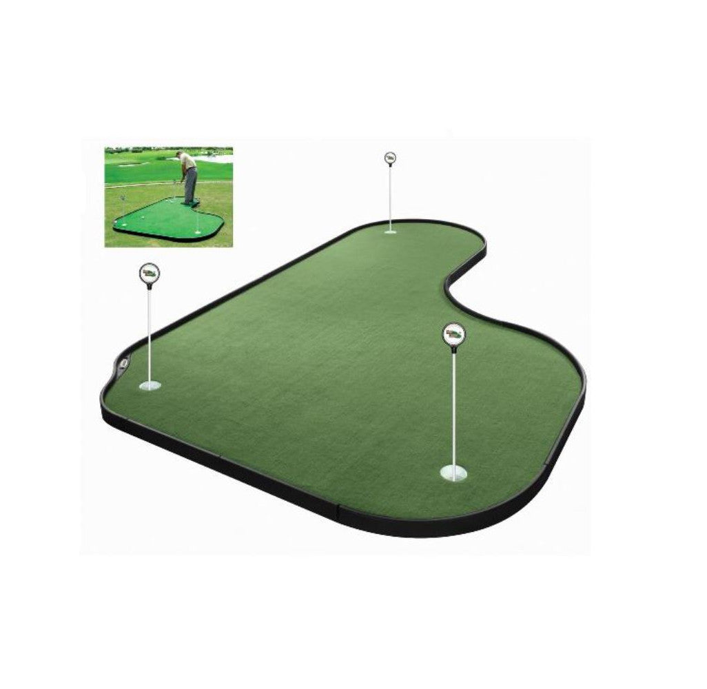 TOUR LEFT Putting Green 246 x 369 cm